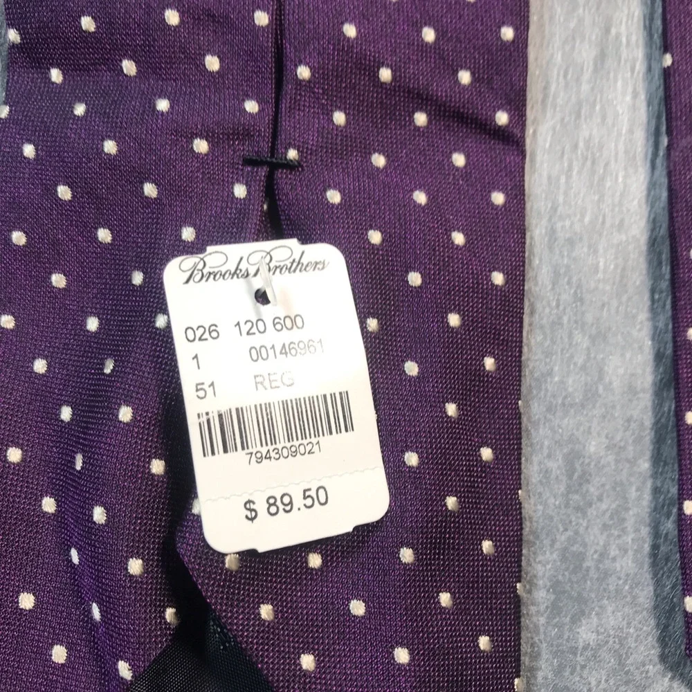 Brooks Brothers Purple Tie with White Polka Dots